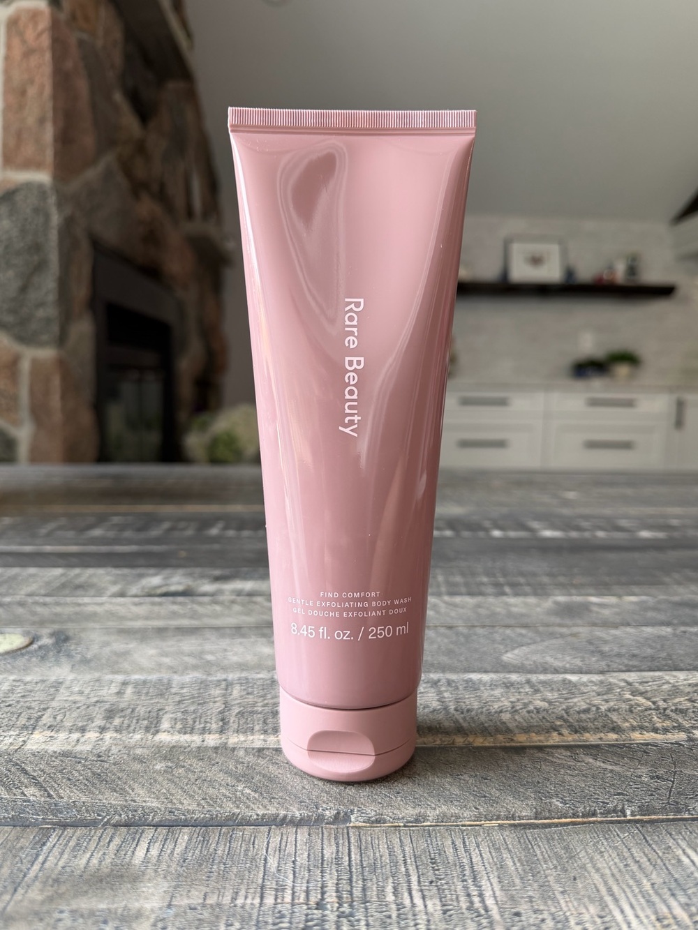 Rare Beauty Find Comfort Gentle Exfoliating Body Wash